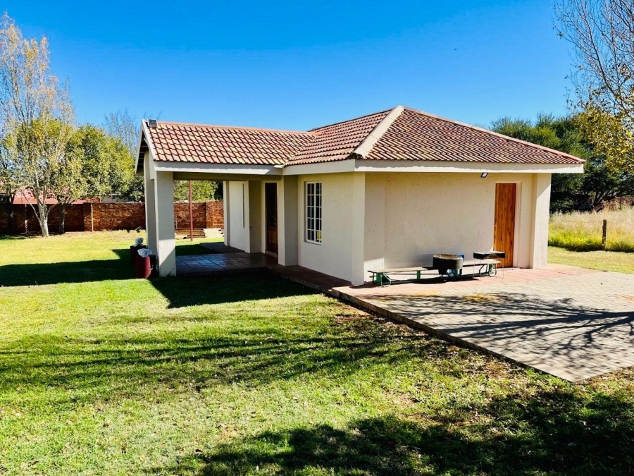4 Bedroom Property for Sale in Groenvlei Sh Free State